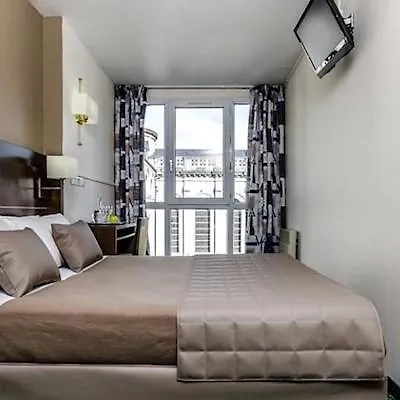 Croix Des Bretons - Pyrenees Hotel 3*