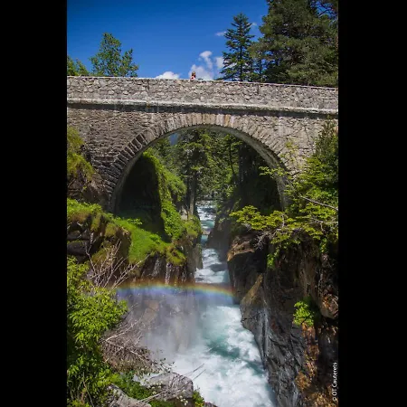 Croix Des Bretons - Pyrenees Hotell 3*
