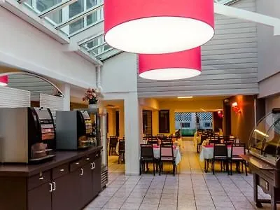 Croix Des Bretons - Pyrenees Hotel Lourdes