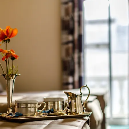 Hotel Croix Des Bretons - Pyrenees