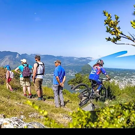 Croix Des Bretons - Pyrenees Hotel 3*