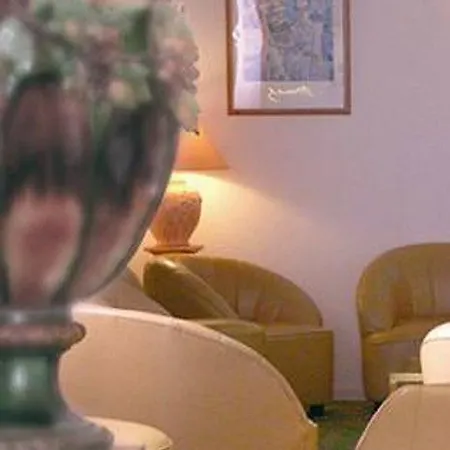 Croix Des Bretons - Pyrenees Hotell Lourdes