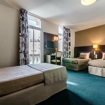 Hotel Croix Des Bretons - Pyrenees 3*