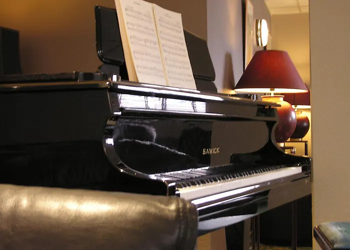 Hotel Croix Des Bretons - Pyrénées