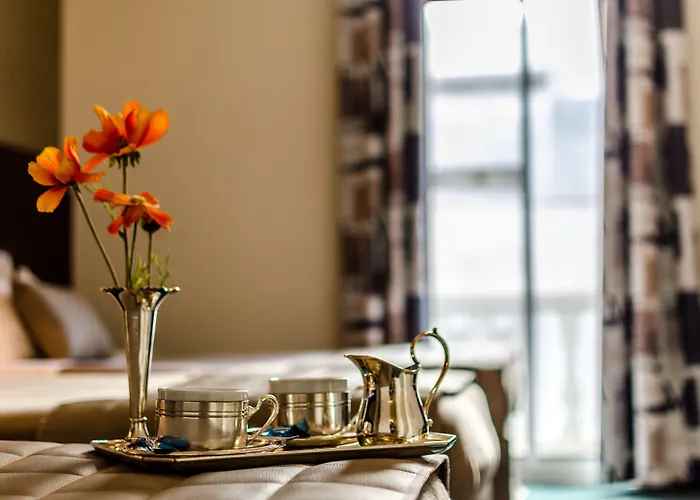 Hotel Croix Des Bretons - Pyrénées