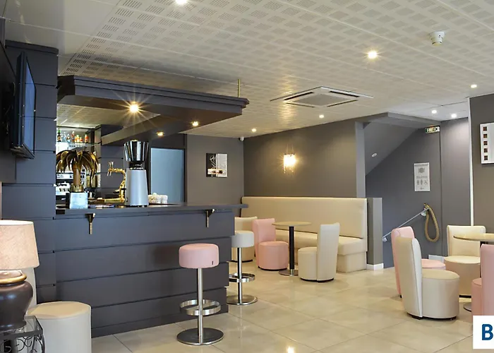 Croix Des Bretons - Pyrénées Hotel Lourdes