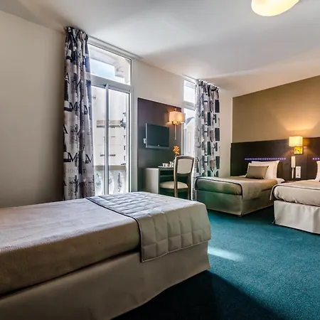 Croix Des Bretons - Pyrenees Hotel