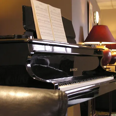 Hotel Croix Des Bretons - Pyrenees