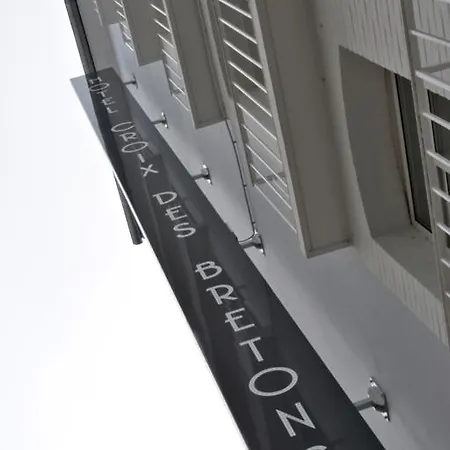 Croix Des Bretons - Pyrenees Hotel Lourdes