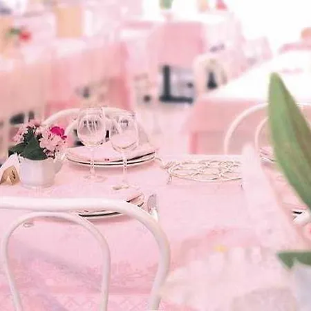 Croix Des Bretons - Pyrenees Hotel