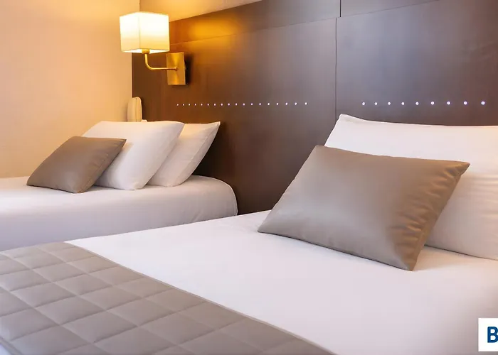 Отель Croix Des Bretons - Pyrenees