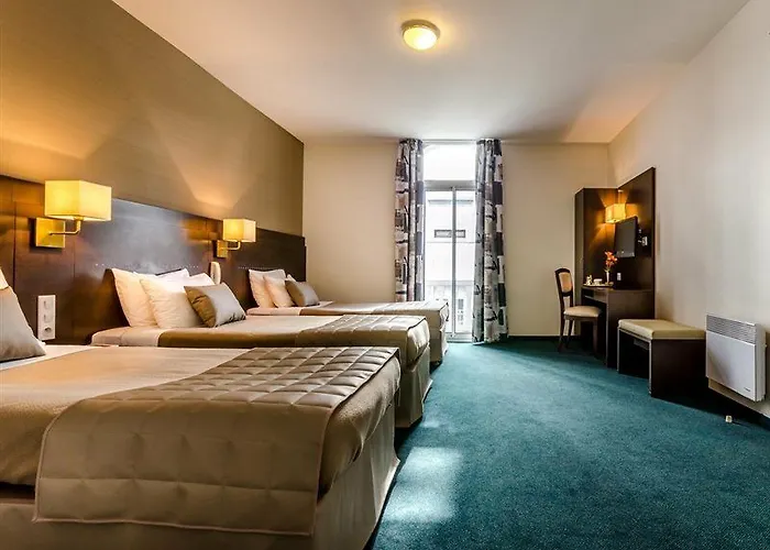 Croix Des Bretons - Pyrenees Отель Лурд